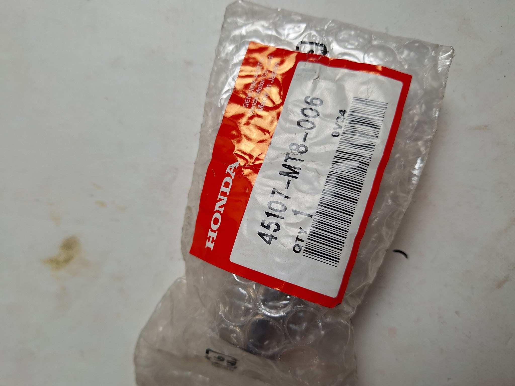 Bild von BREMSKOLBEN VO./HI.  45107-MT8-006  GL 1500 L